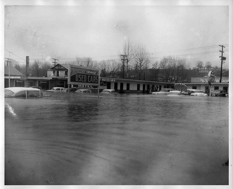 lynn-camp-creek-flood-1957-108