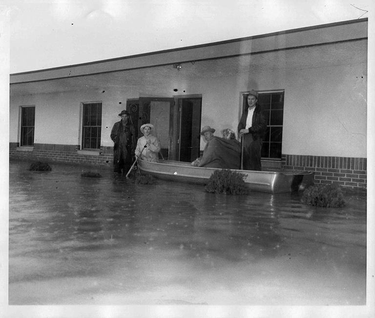 lynn-camp-creek-flood-1957-146