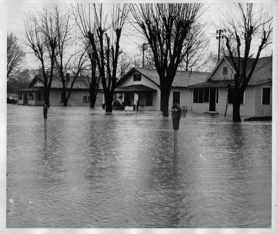 lynn-camp-creek-flood-1957-142