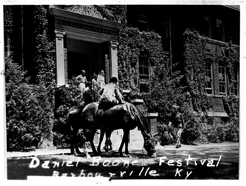 1948-daniel-boone-festival-postcard-10